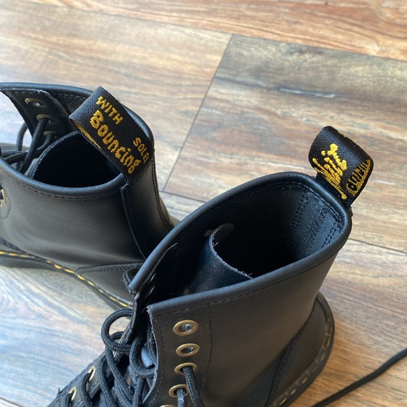 Dr. Martens boots - Picture 7 of 7